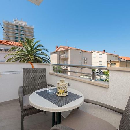 Apartmani Mona Makarska Bagian luar foto