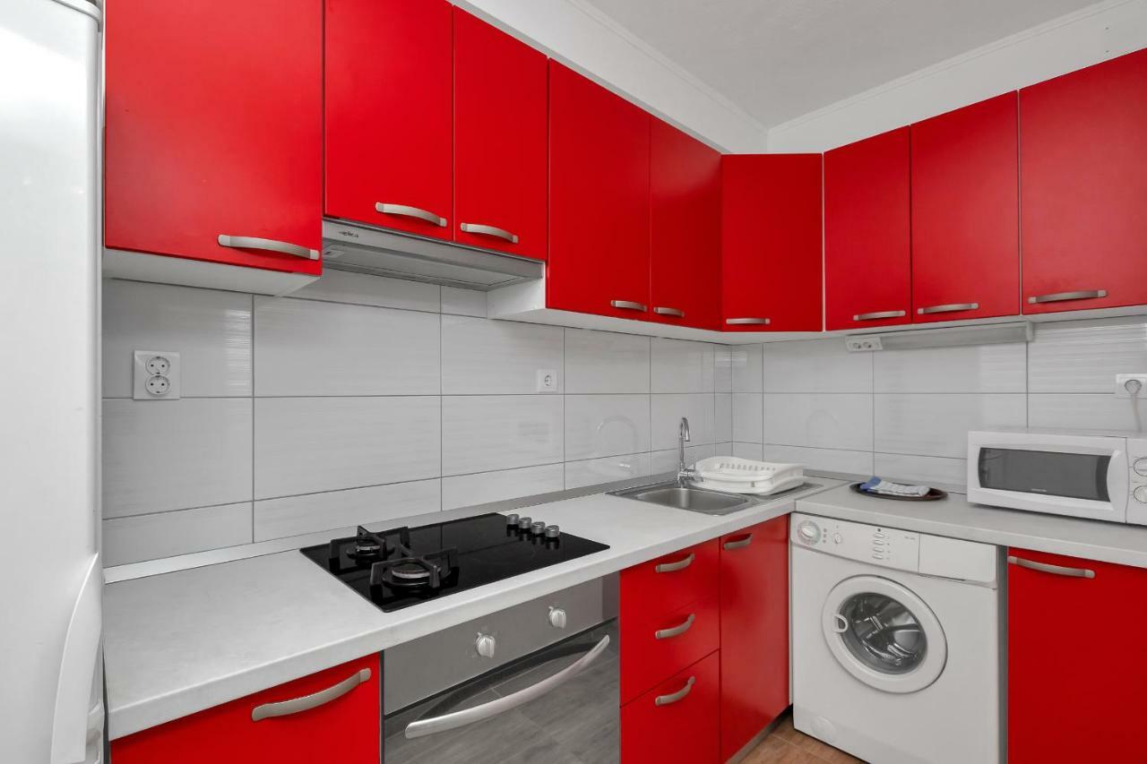 Apartmani Mona Makarska Bagian luar foto