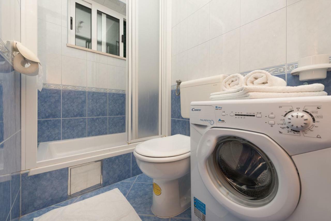 Apartmani Mona Makarska Bagian luar foto