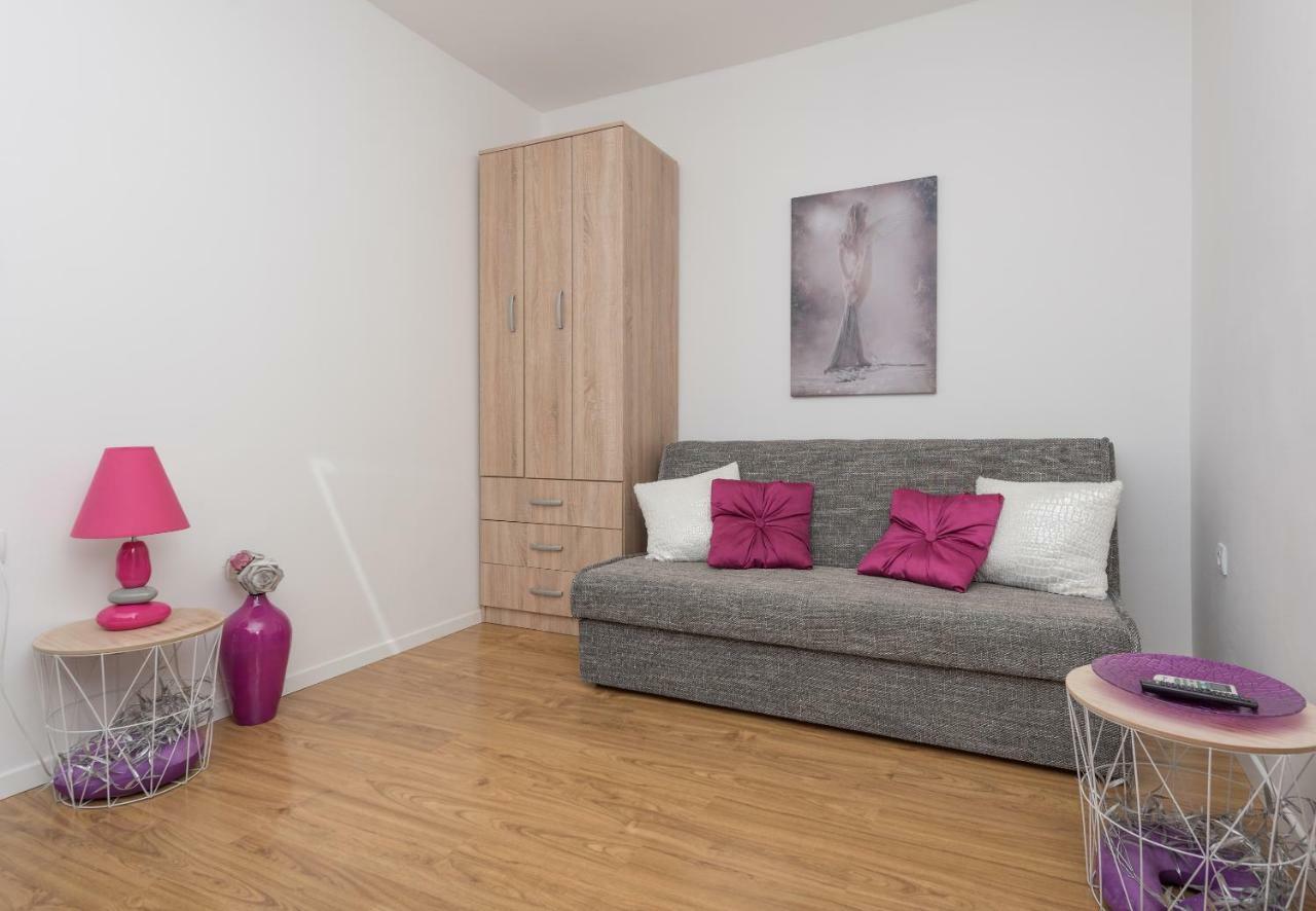 Apartmani Mona Makarska Bagian luar foto