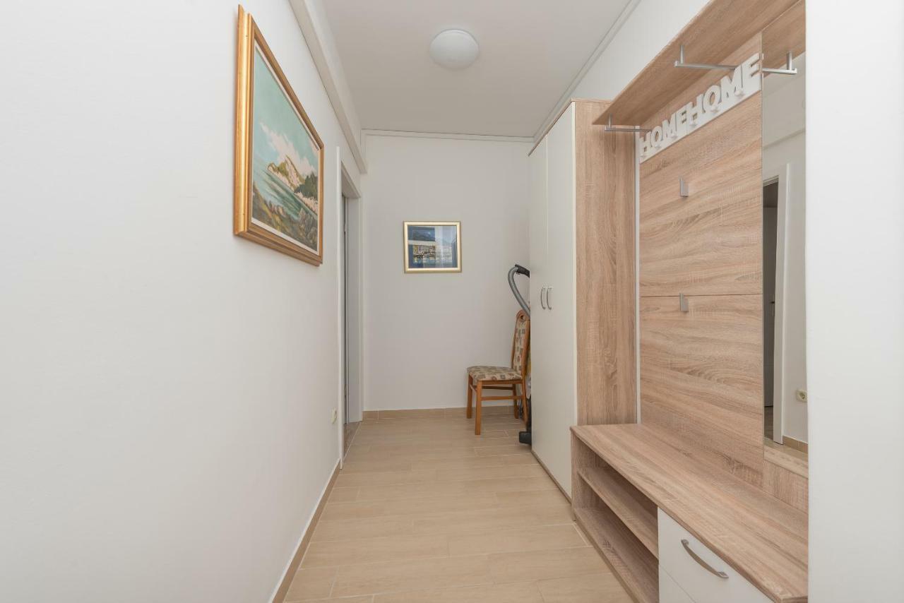Apartmani Mona Makarska Bagian luar foto